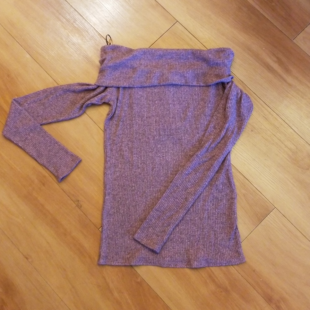 Express One Eleven Pink Sweater Size Medium